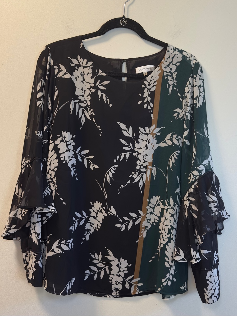 Calvin Klein Women’s Black Floral Flowy Sleeve Blouse Sz L